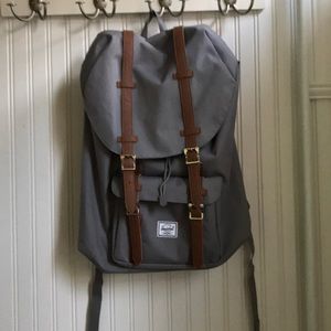 Herschel Little America backpack